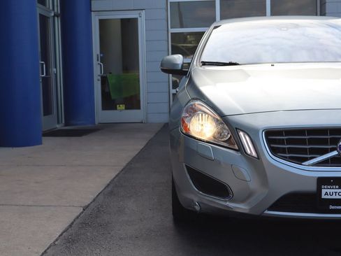 Used 2013 Volvo S60 T5 Premier Plus AWD/4WD image 26