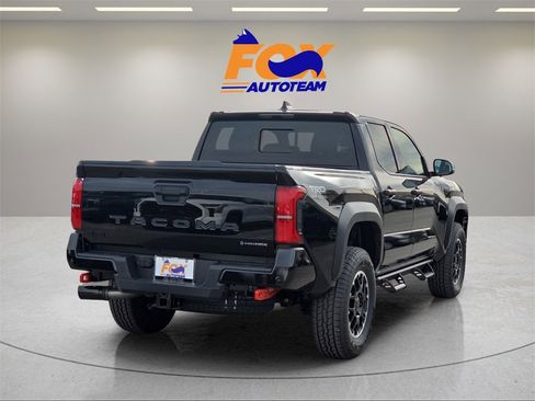 New 2026 Toyota Tacoma TRD Off-Road image 4