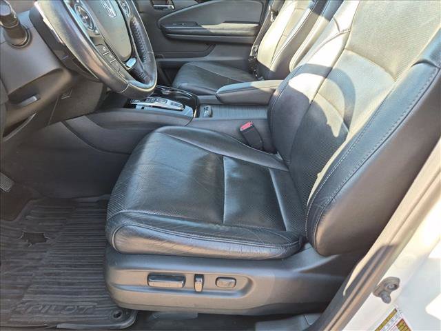 Used 2016 Honda Pilot Elite image 16