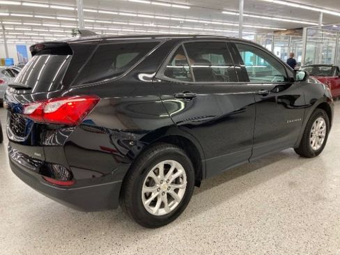 Used 2019 Chevrolet Equinox LS w/ LPO, Cargo Package image 3