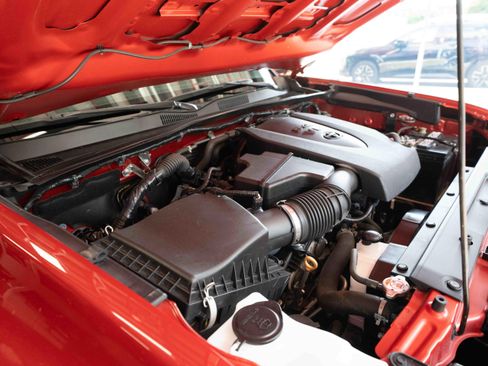 Used 2022 Toyota Tacoma TRD Sport AWD/4WD image 31
