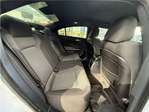Used 2018 Dodge Charger R/T image 27