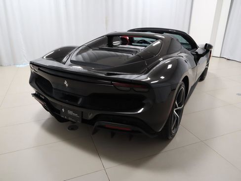 Used 2025 Ferrari 296 GTS RWD image 10