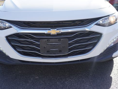 Used 2024 Chevrolet Malibu LT image 50