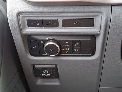 Used 2022 Ford F150 XLT w/ Equipment Group 302A High AWD/4WD image 23