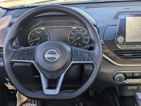 Certified 2023 Nissan Altima 2.5 SV image 17