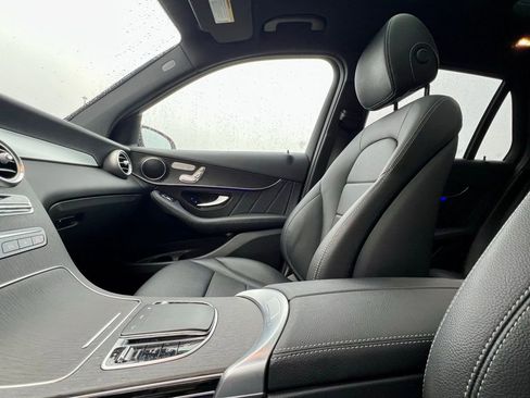 Certified 2022 Mercedes-Benz GLC 300 4MATIC image 8