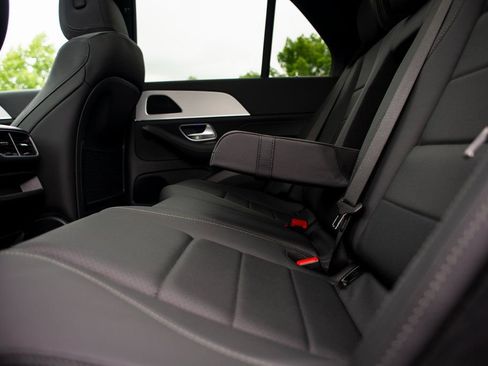 Certified 2025 Mercedes-Benz GLE 350 4MATIC image 26