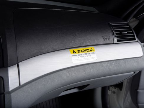 Used 2004 BMW M3 Coupe image 22