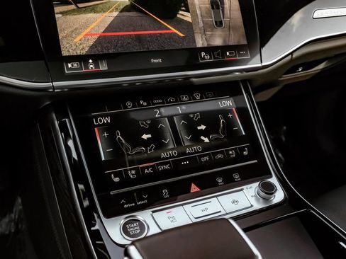 Used 2023 Audi A8 L 3.0T w/ Luxury Package AWD/4WD image 29