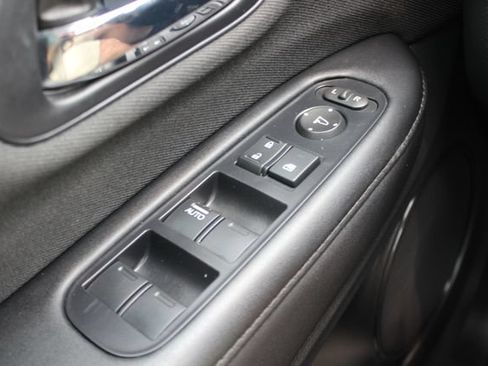Used 2022 Honda HR-V Sport image 16