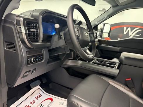 New 2026 Ford F250 4x4 Crew Cab Super Duty image 12
