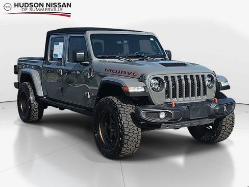 Used 2022 Jeep Gladiator Mojave w/ Cold Weather Group AWD/4WD image 1