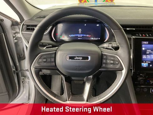 Used 2023 Jeep Grand Cherokee L Laredo w/ Luxury Tech Group I AWD/4WD image 8