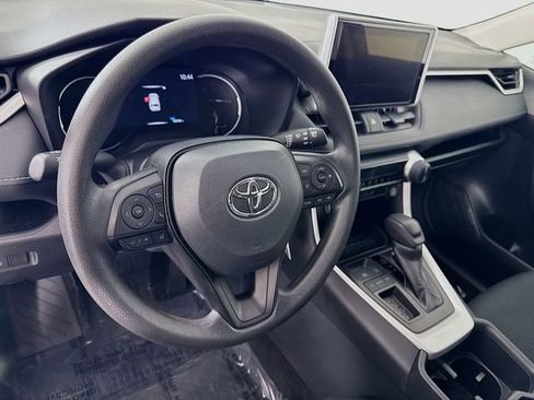 Certified 2025 Toyota RAV4 LE image 9