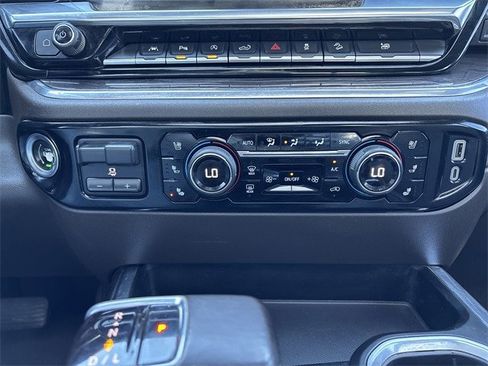 Used 2023 Chevrolet Silverado 1500 LTZ w/ LTZ Premium Package image 37
