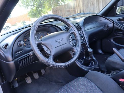 Used 1998 Ford Mustang GT image 15