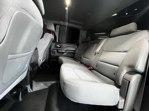 Used 2015 Chevrolet Silverado 1500 W/T w/ Special Service Package AWD/4WD image 9