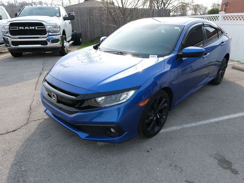Used 2019 Honda Civic Sport image 11