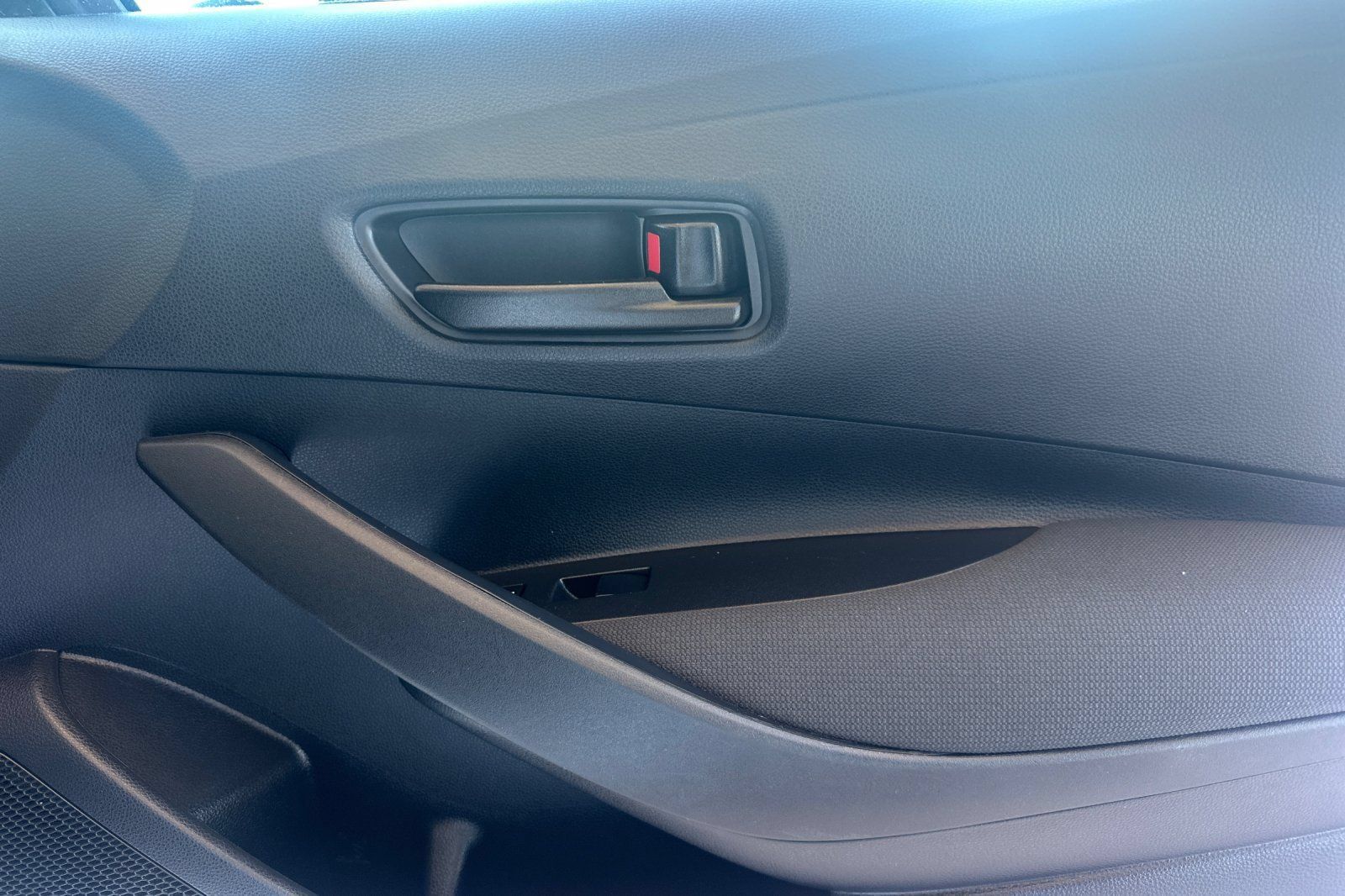 Used 2023 Toyota Corolla LE FWD image 20