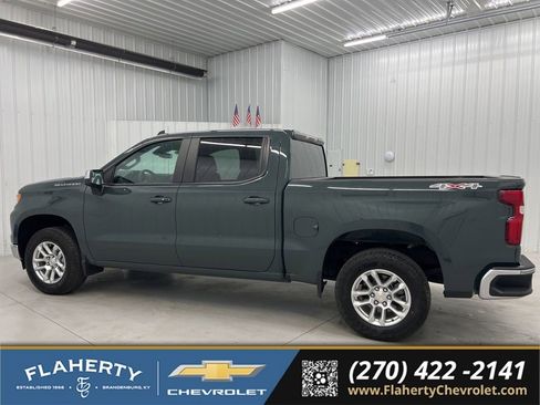 Used 2025 Chevrolet Silverado 1500 LT AWD/4WD image 5
