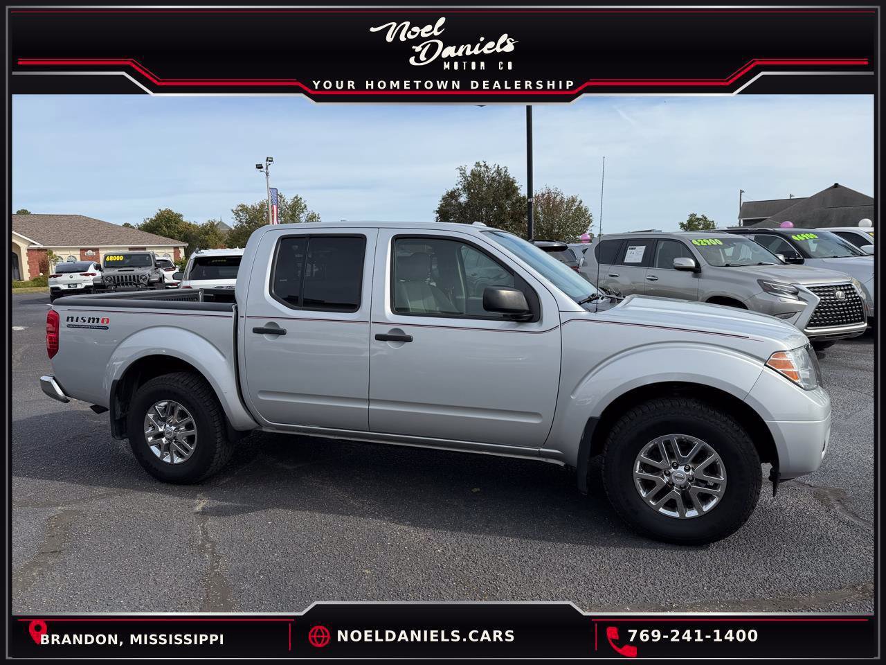 Used 2018 Nissan Frontier SV AWD/4WD image 1