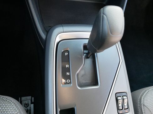 Used 2024 Subaru Crosstrek 2.0i Premium image 24