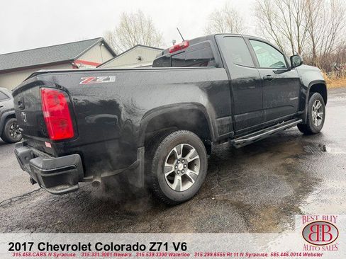 Used 2017 Chevrolet Colorado Z71 AWD/4WD image 3