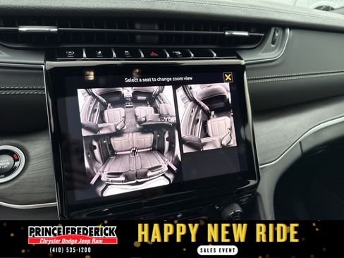 New 2025 Jeep Grand Cherokee L Limited w/ Black Appearance Package image 29