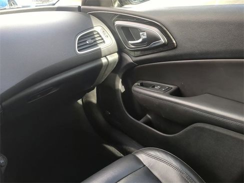 Used 2016 Chrysler 200 C image 17