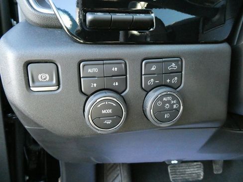 Certified 2025 Chevrolet Silverado 1500 High Country w/ Midnight Edition image 27