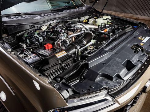 Used 2026 Ford F450 King Ranch w/ Chrome Package image 40