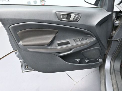 Used 2021 Ford EcoSport SE w/ SE Convenience Package FWD image 10