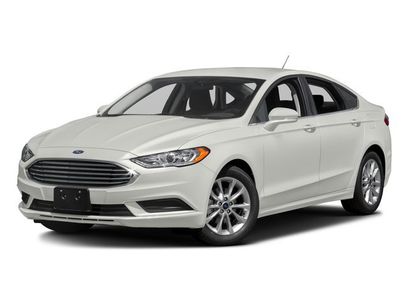 Used 2017 Ford Fusion SE w/ Fusion SE Technology Package