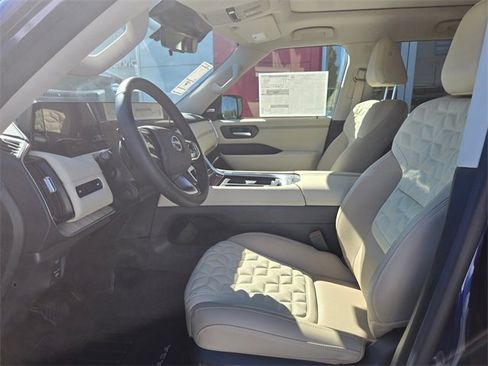 New 2025 Nissan Armada Platinum image 16