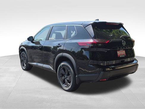 New 2026 Nissan Rogue SV w/ Cold Weather Package AWD/4WD image 12