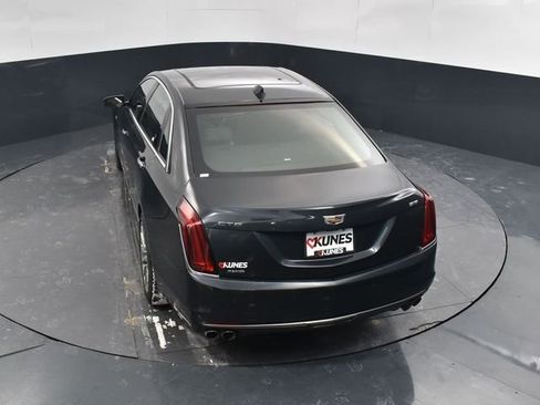 Used 2018 Cadillac CT6 Luxury image 42