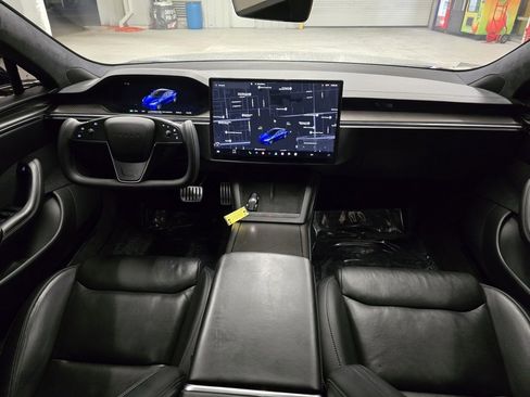 Used 2021 Tesla Model S Plaid image 38