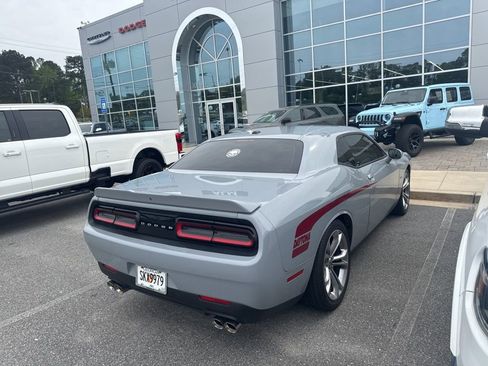 Used 2021 Dodge Challenger R/T image 4