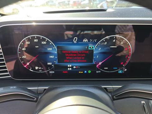 New 2026 Mercedes-Benz GLS 450 4MATIC image 34
