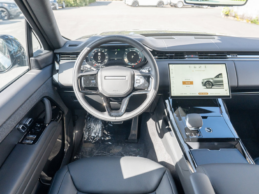 New 2027 Land Rover Range Rover Sport Dynamic SE AWD/4WD image 12