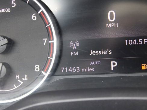 Used 2023 Nissan Rogue SV image 34