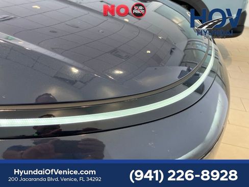 Certified 2024 Hyundai Kona Limited FWD image 14