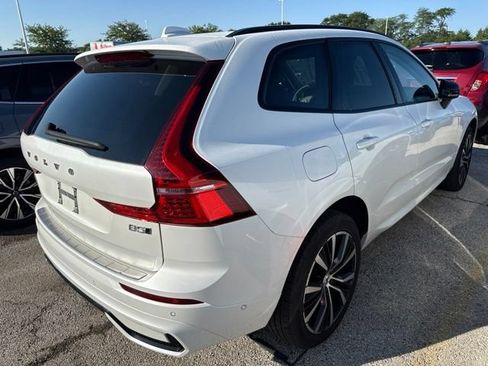 Used 2024 Volvo XC60 B5 Plus w/ Protection Package Premier AWD/4WD image 5