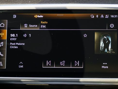 Used 2022 Audi RS 7 Sportback w/ Black Optic Package image 13