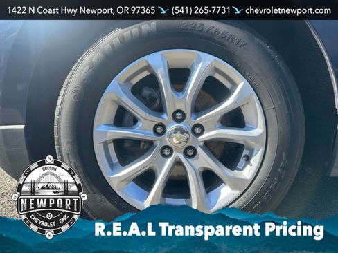 Used 2018 Chevrolet Equinox LT FWD image 11