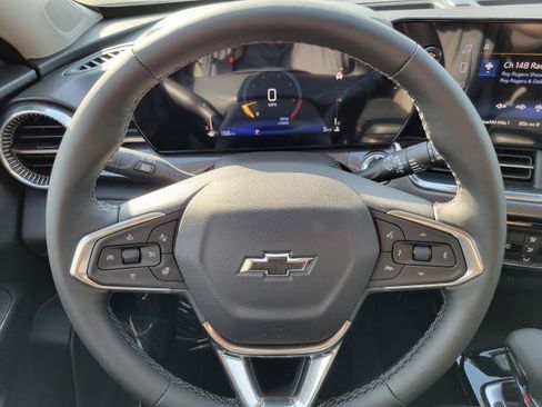New 2026 Chevrolet Trax ACTIV w/ Driver Confidence Package FWD image 12