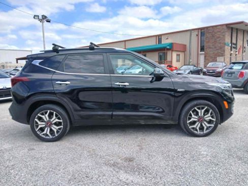 Used 2021 Kia Seltos SX AWD/4WD image 8