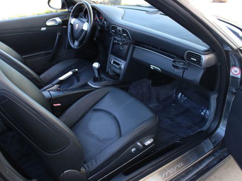 Used 2008 Porsche 911 Cabriolet image 20