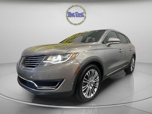 Used 2017 Lincoln MKX Reserve FWD image 1